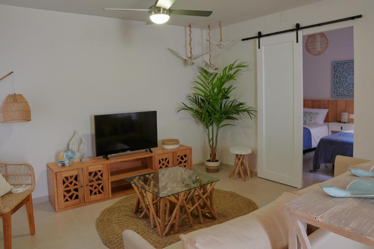Dharma Experience Cambrils Facebook Apartment Exterior photo