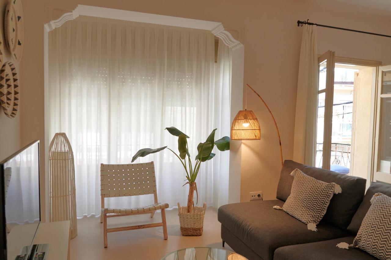 Dharma Experience Cambrils Facebook Apartment Exterior photo