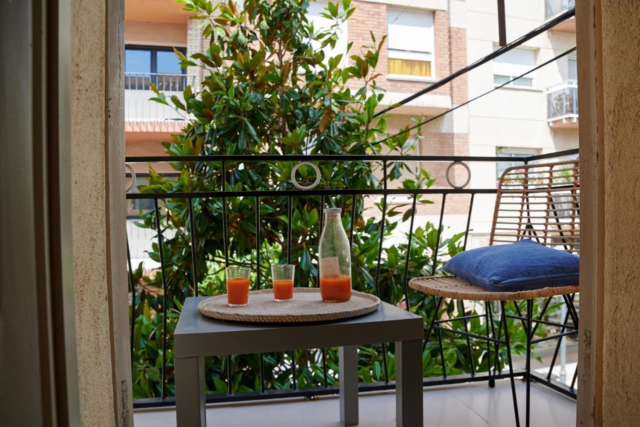 Dharma Experience Cambrils Facebook Apartment Exterior photo
